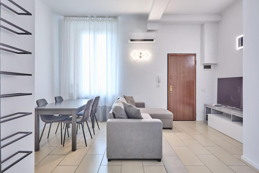 Lenny'S Central Apartment Milan Exterior photo